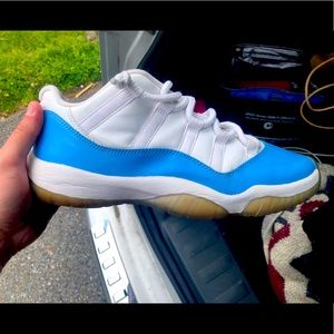 Jordan 11 University Blue